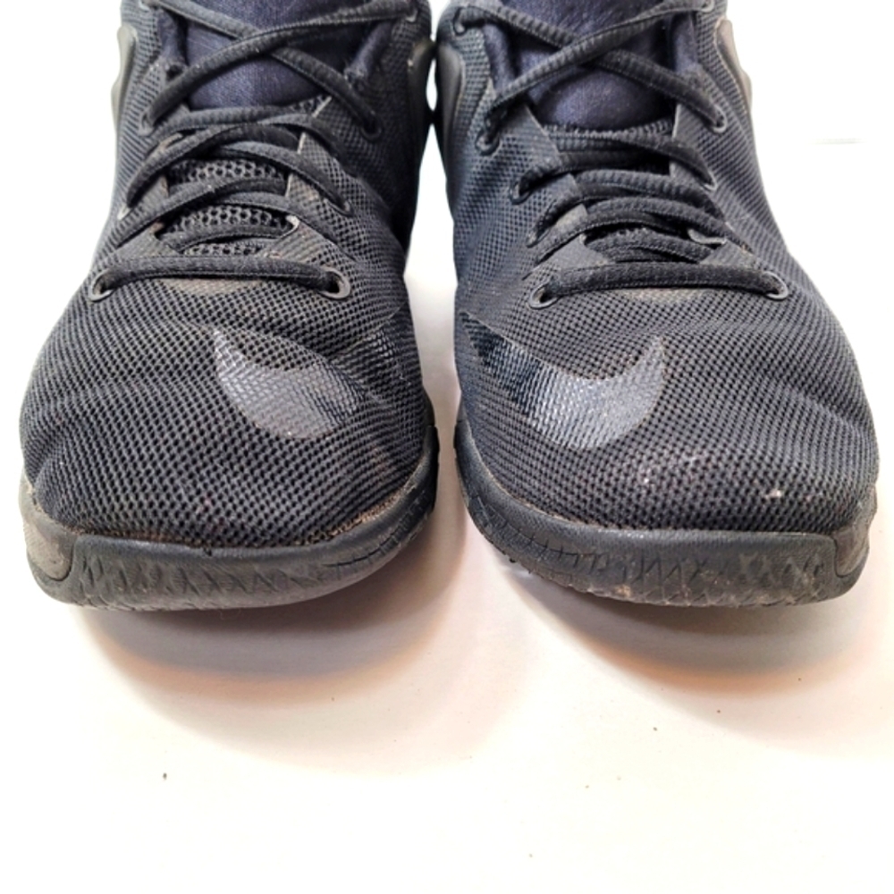 Nike Boy's LeBron Zoom Witness Black Basketball Shoes 6Y - Picture 8 of 11
